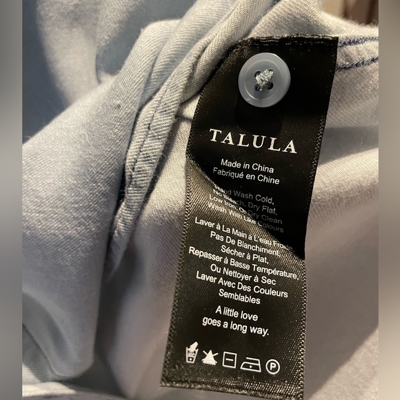 Aritzia - Talula Chambray button down shirt xs - Picture 4 of 7